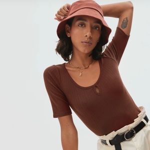 NWT Everlane Stretch-Rib Scoop-Neck Tee